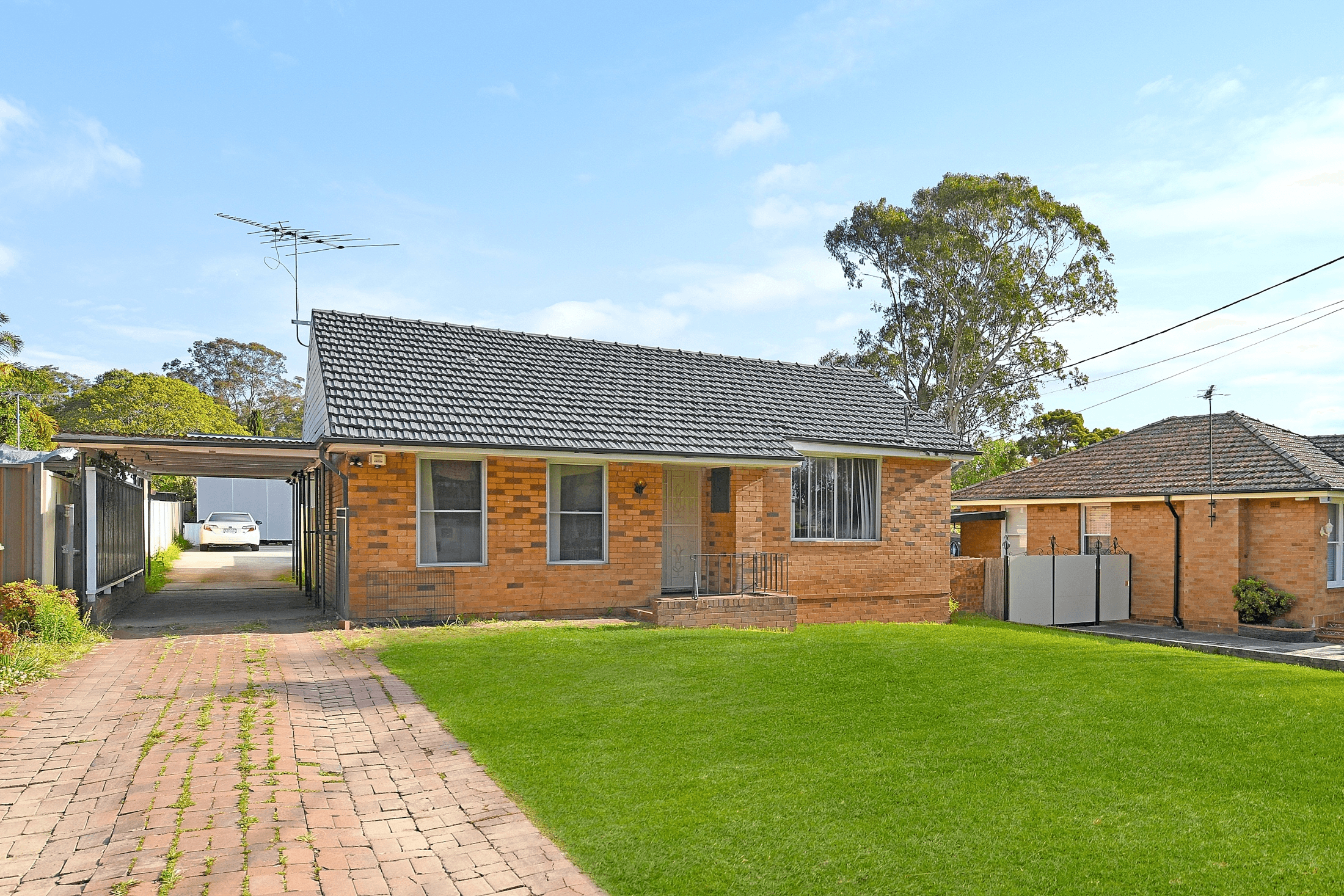 43 Yunga Burra Stree, VILLAWOOD, NSW 2163