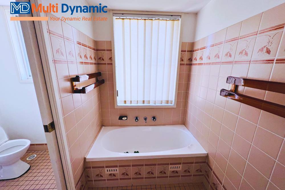 36 Masterfield Street, Rossmore, NSW 2557