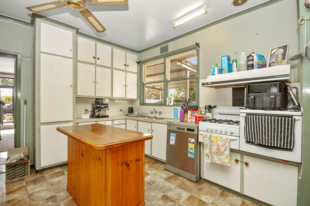 20 Kalkee Road, HORSHAM, VIC 3400