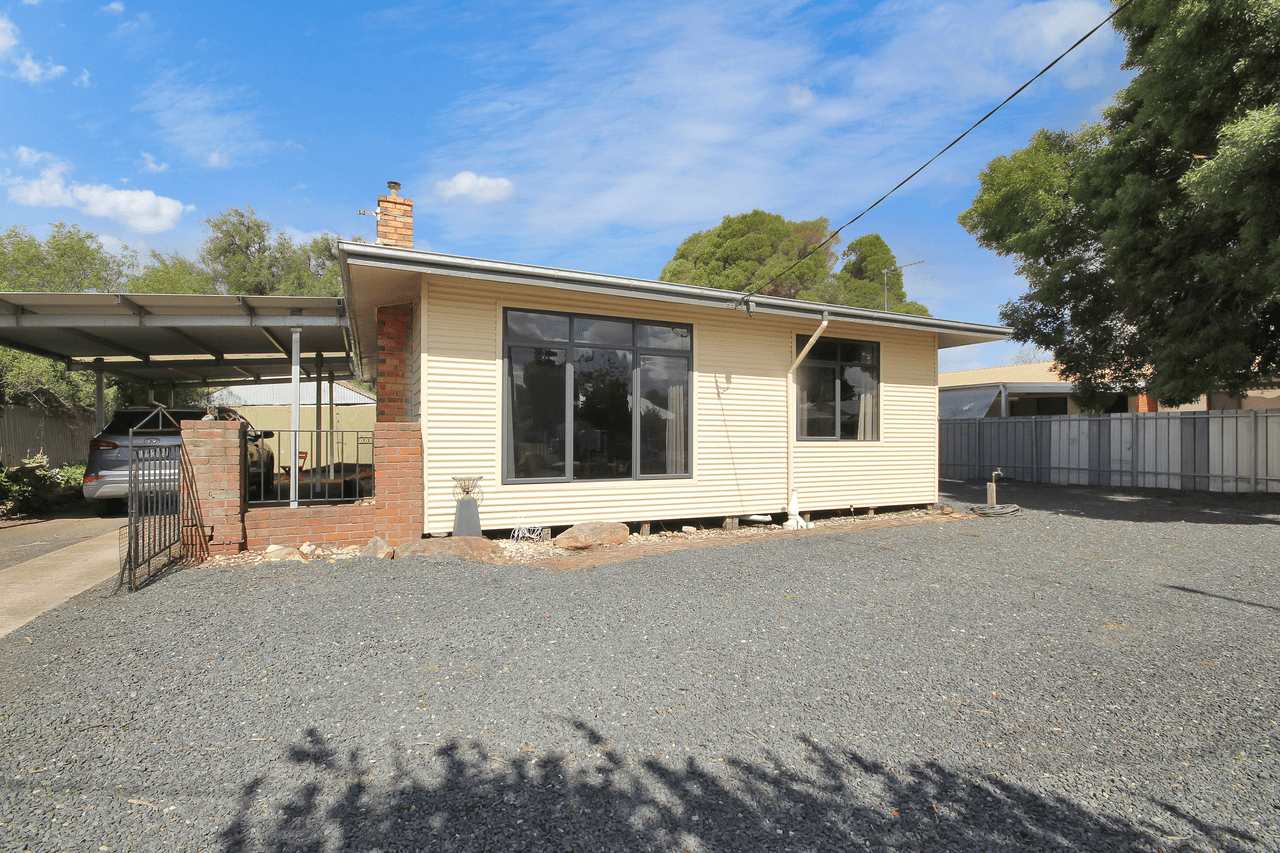 20 Kalkee Road, HORSHAM, VIC 3400