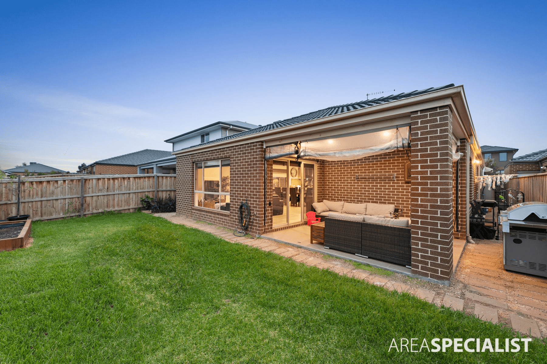 15 Lando Street, FRASER RISE, VIC 3336