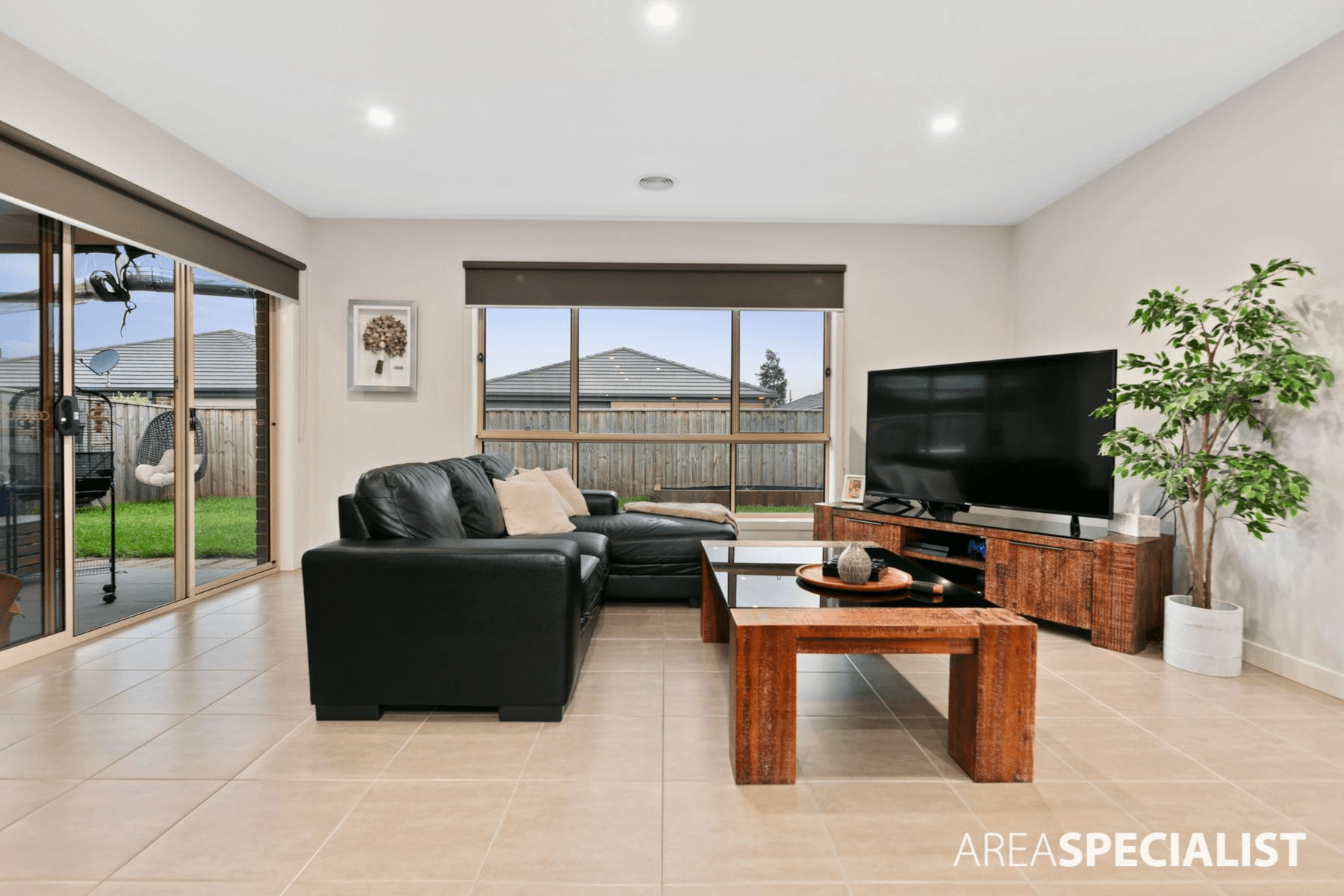 15 Lando Street, FRASER RISE, VIC 3336