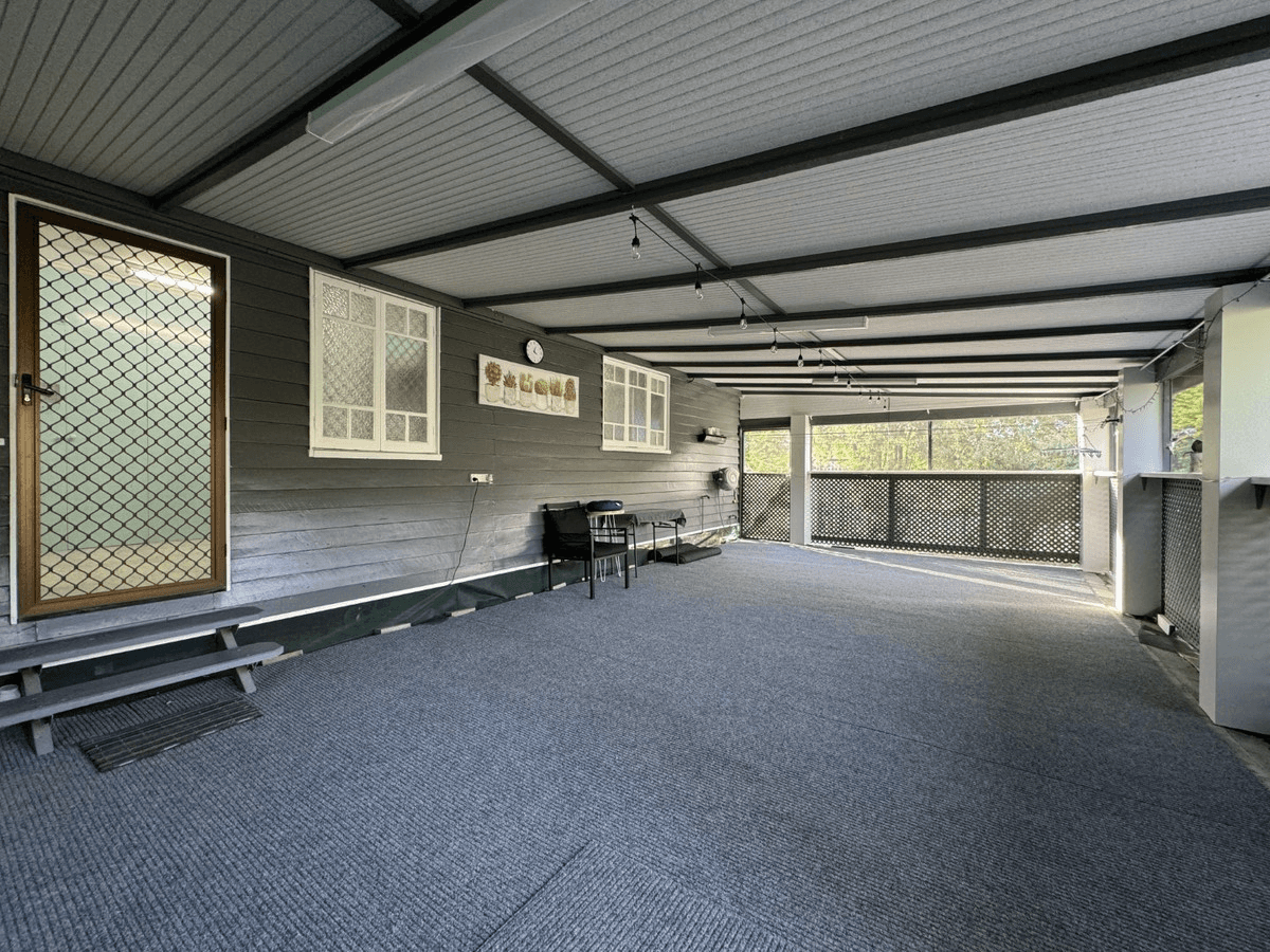 1 Bell Street, MONTO, QLD 4630