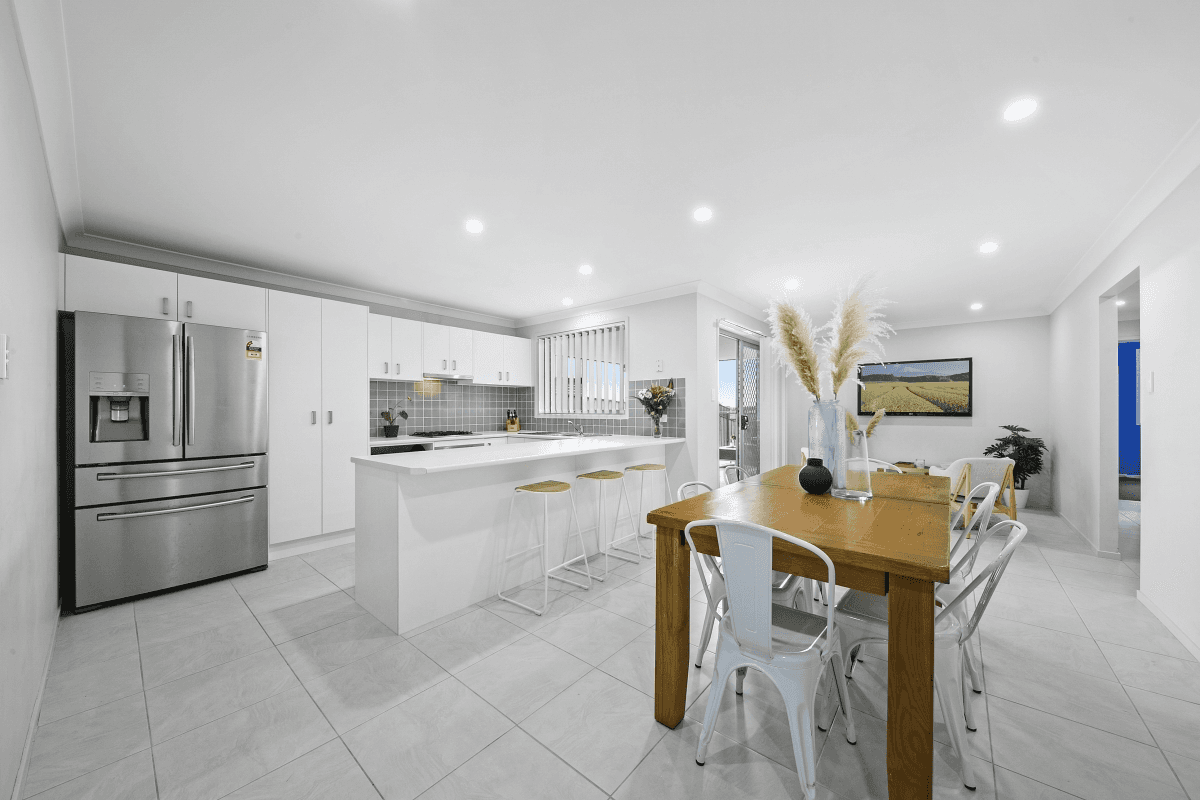 11 Triller Street, Aberglasslyn, NSW 2320