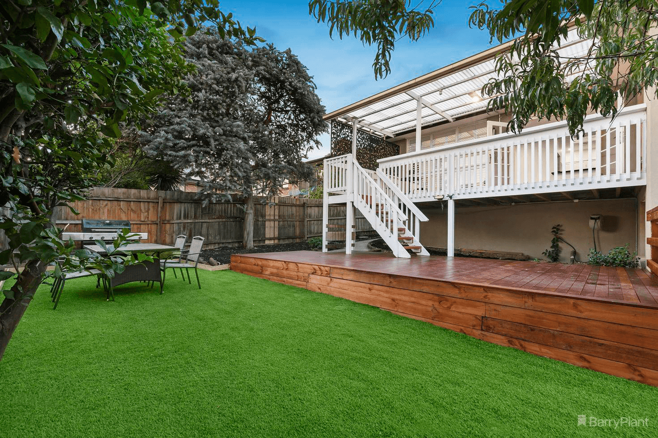 6 Leawarra Crescent, DONCASTER EAST, VIC 3109