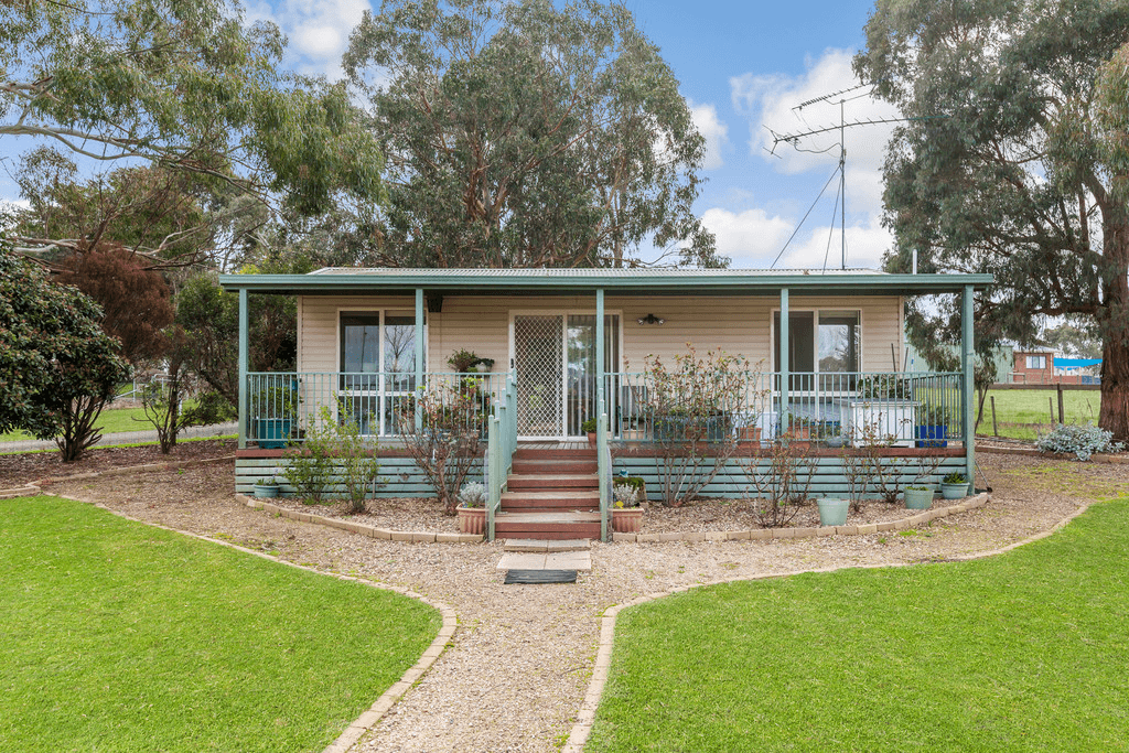 25 Mooneys Road, KILMORE, VIC 3764