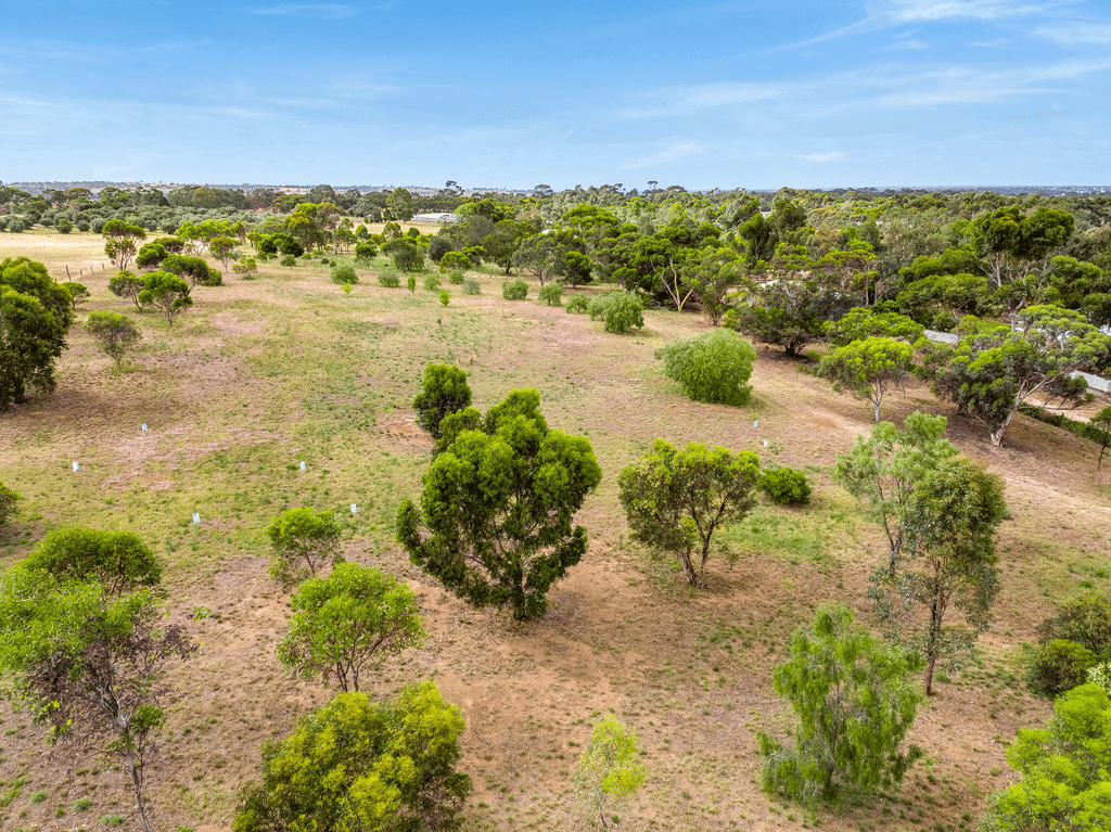 64 BURNSIDE Road, STRATHALBYN, SA 5255