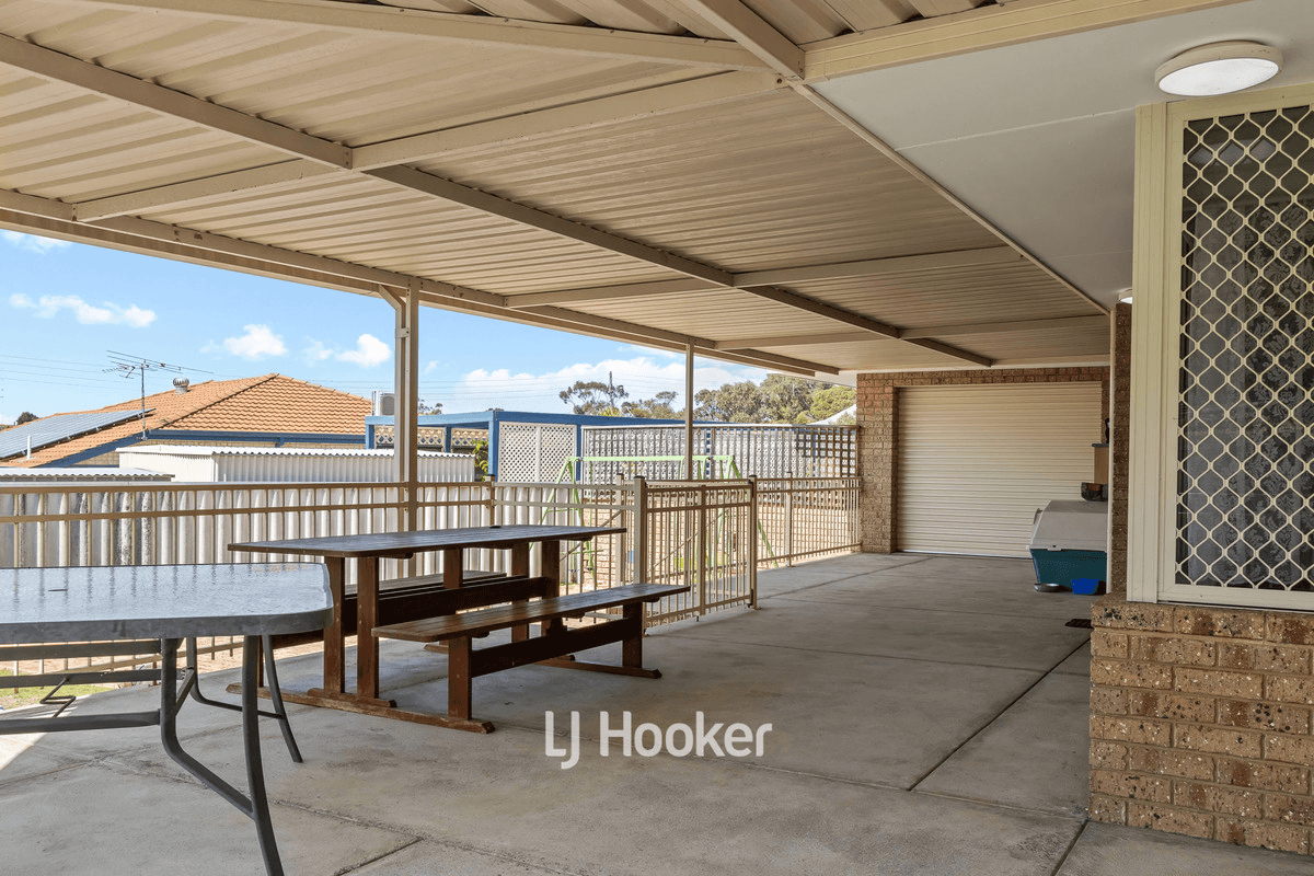 4 Dermer Place, Usher, WA 6230