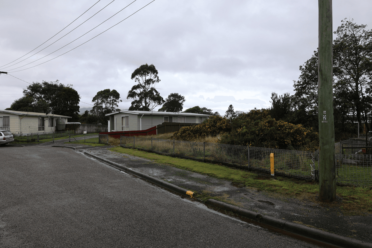 8 Comet Court, ZEEHAN, TAS 7469