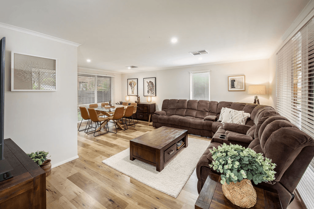 452 Dale Crescent, Lavington, NSW 2641