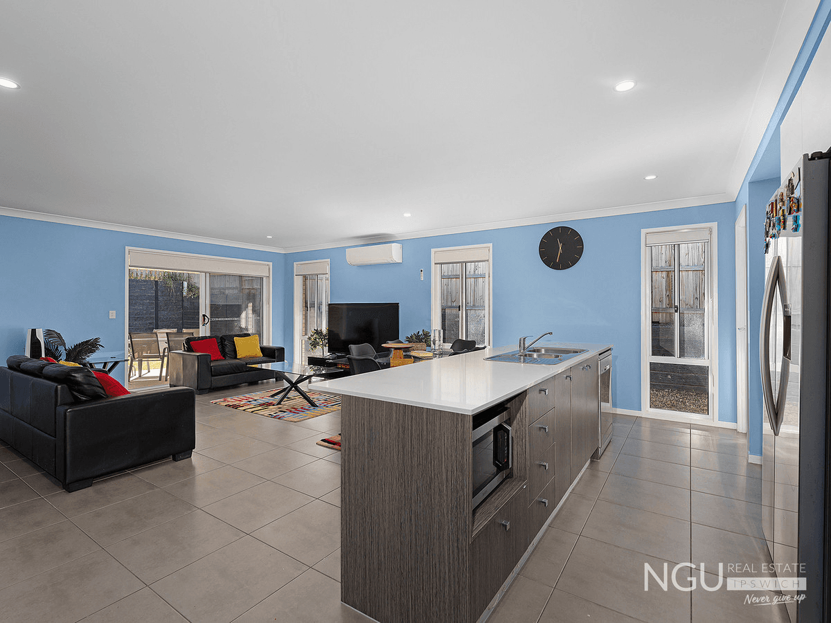 3  Amber Circuit, Ripley, QLD 4306