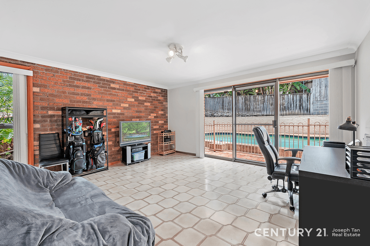 25 Ashley Avenue, West Pennant Hills, NSW 2125