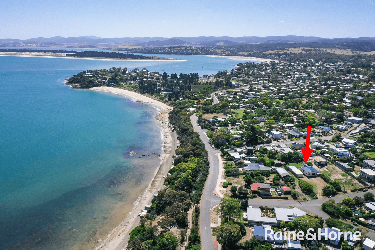 4 Lateena Street, DODGES FERRY, TAS 7173