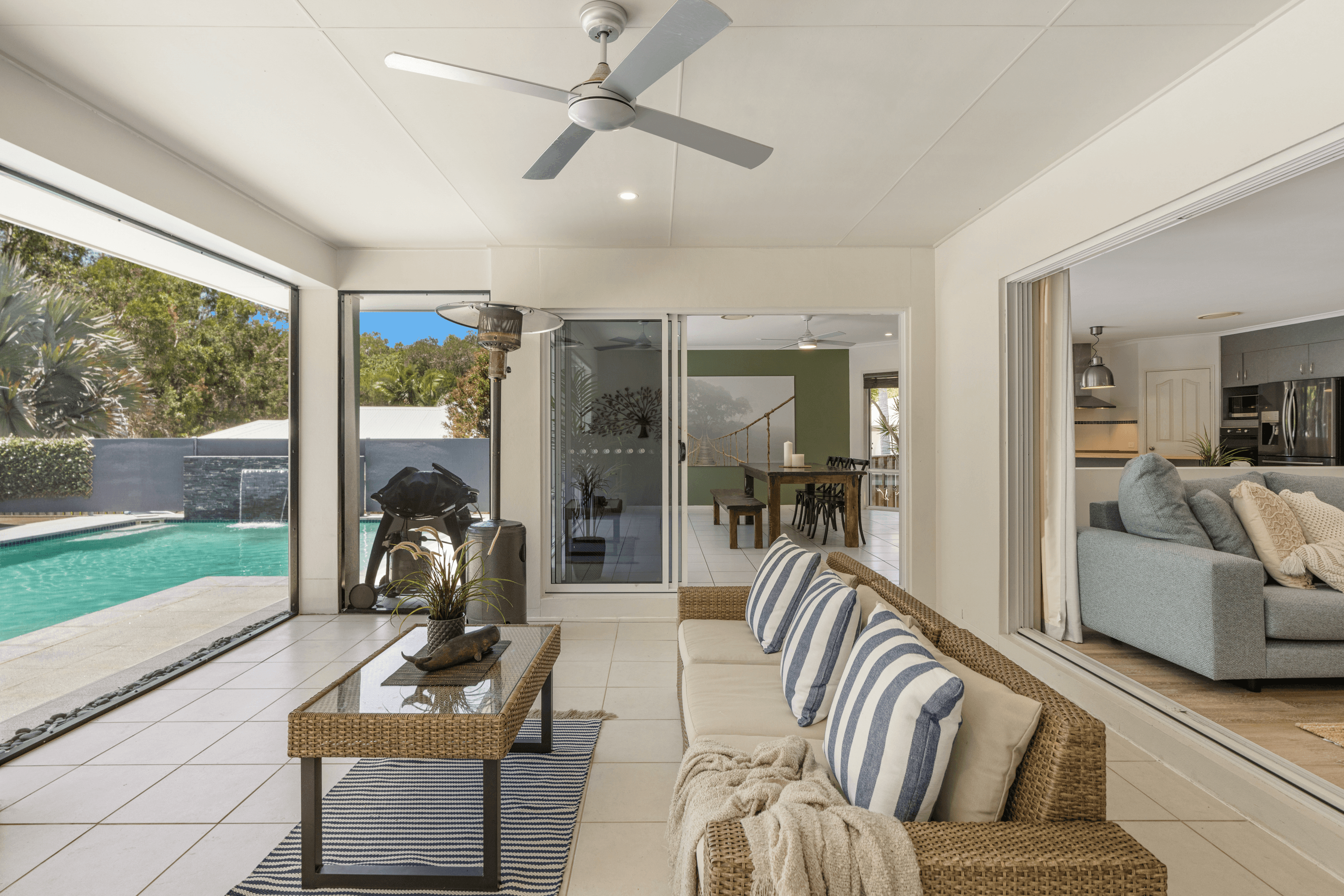 3 First Light Court, COOMERA WATERS, QLD 4209