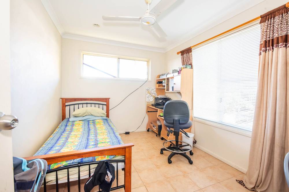 15 Seabreeze Court, SLADE POINT, QLD 4740