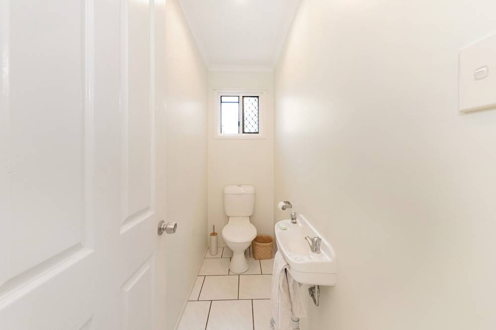2/7 Meadow Street, NORTH MACKAY, QLD 4740