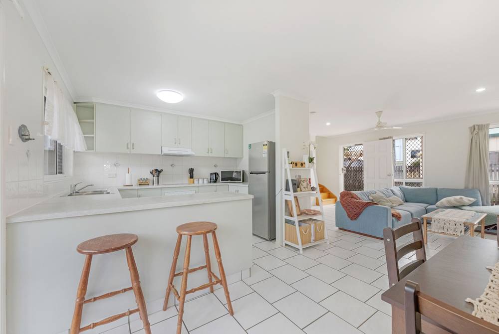 2/7 Meadow Street, NORTH MACKAY, QLD 4740