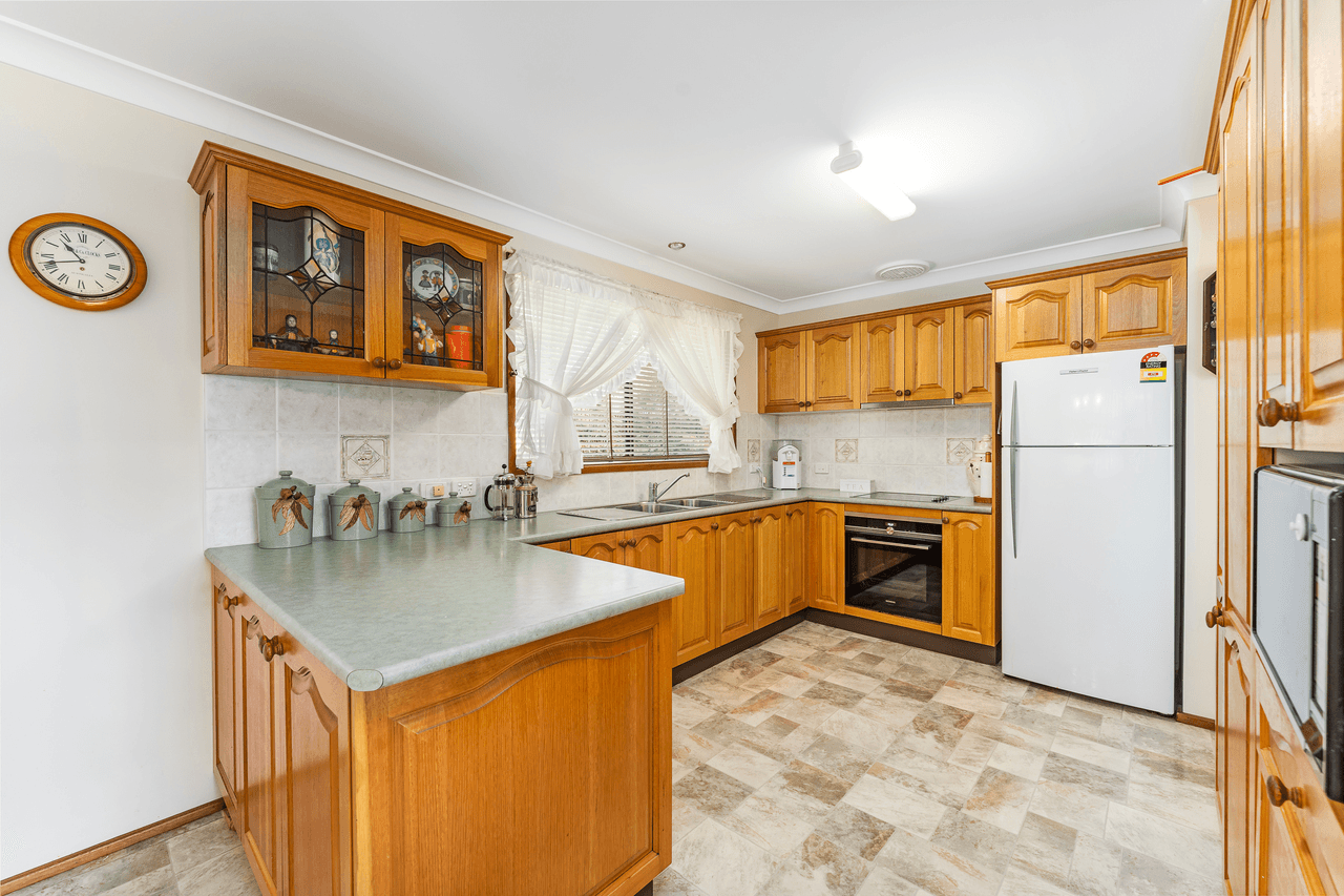 22 Lunar Avenue, HEATHCOTE, NSW 2233