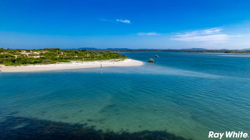 2 Algona Road, FORSTER, NSW 2428