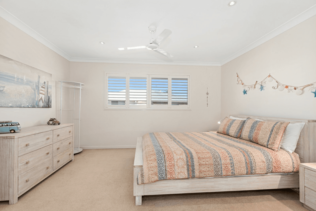 27 Salt Water Crescent, KINGSCLIFF, NSW 2487