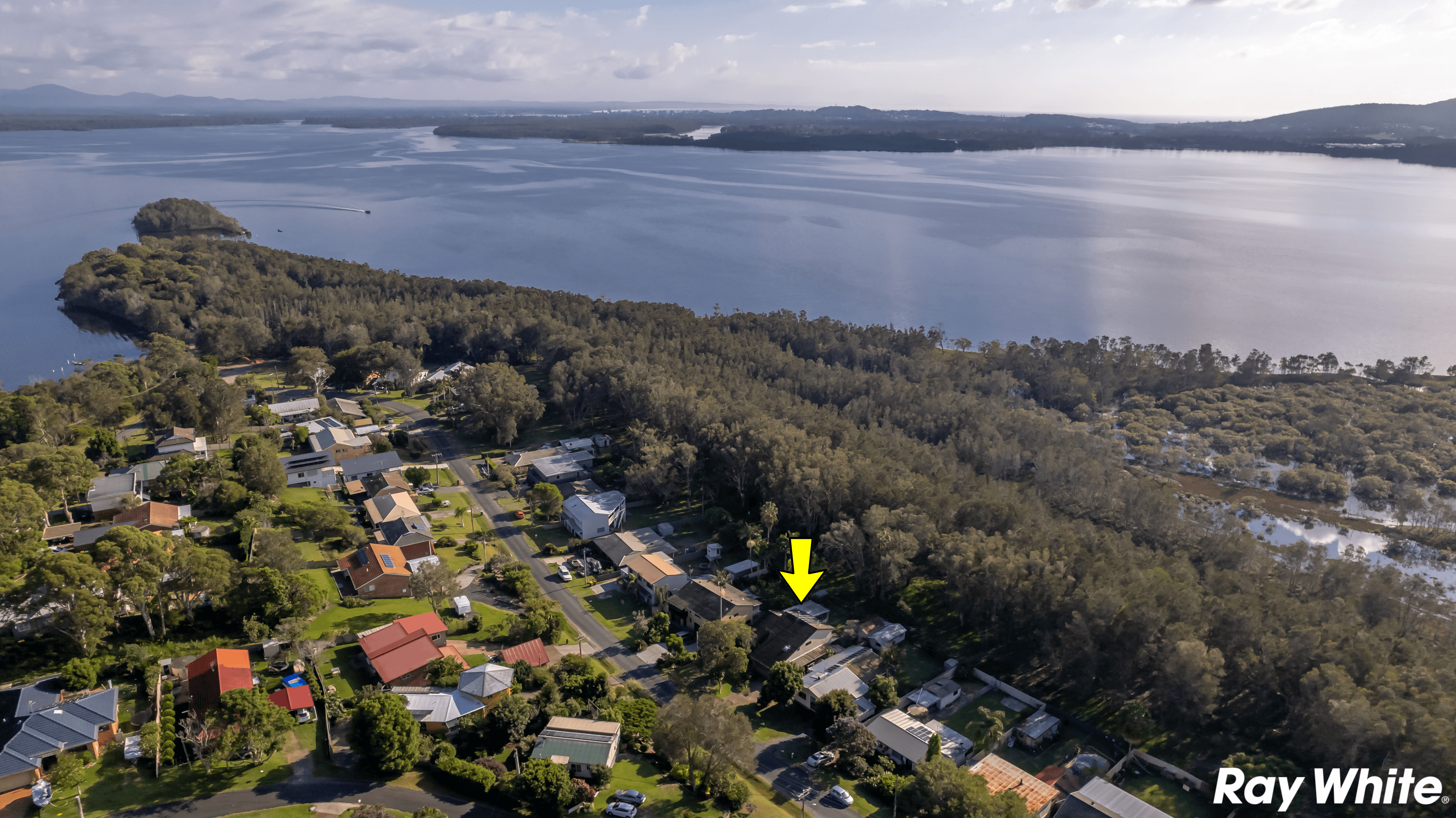 34 Seabreeze Parade, GREEN POINT, NSW 2428