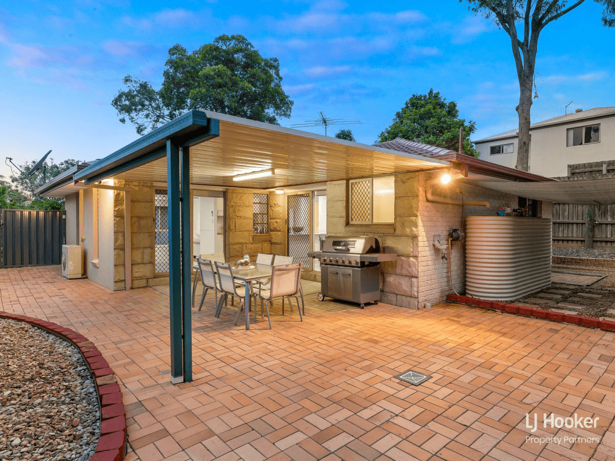 100 Shelduck Place, CALAMVALE, QLD 4116