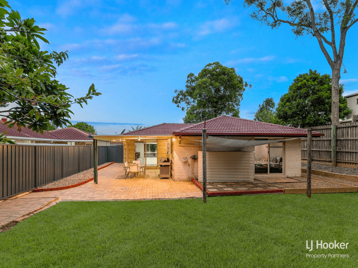 100 Shelduck Place, CALAMVALE, QLD 4116