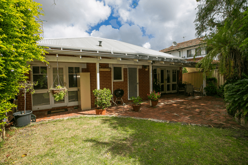 16 Albert Street, SOUTH PERTH, WA 6151