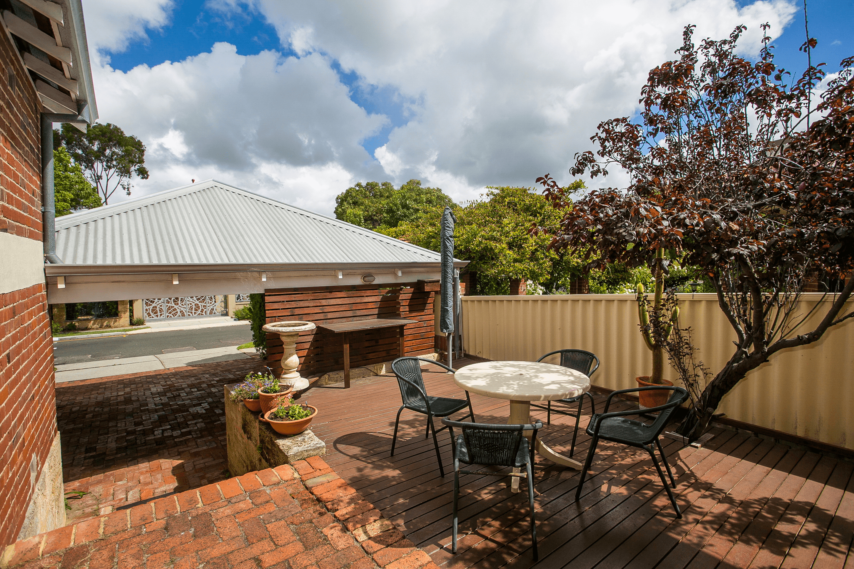 16 Albert Street, SOUTH PERTH, WA 6151