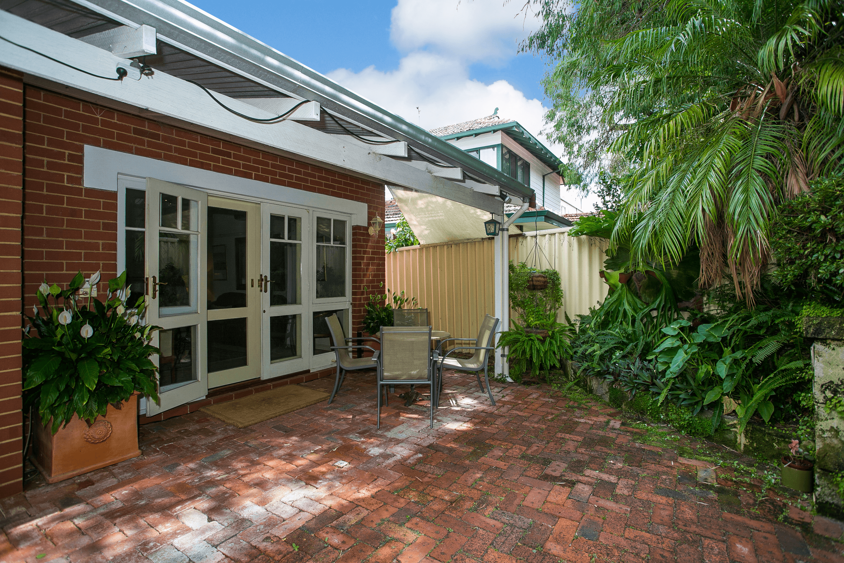 16 Albert Street, SOUTH PERTH, WA 6151