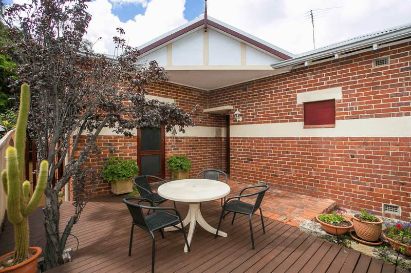 16 Albert Street, SOUTH PERTH, WA 6151