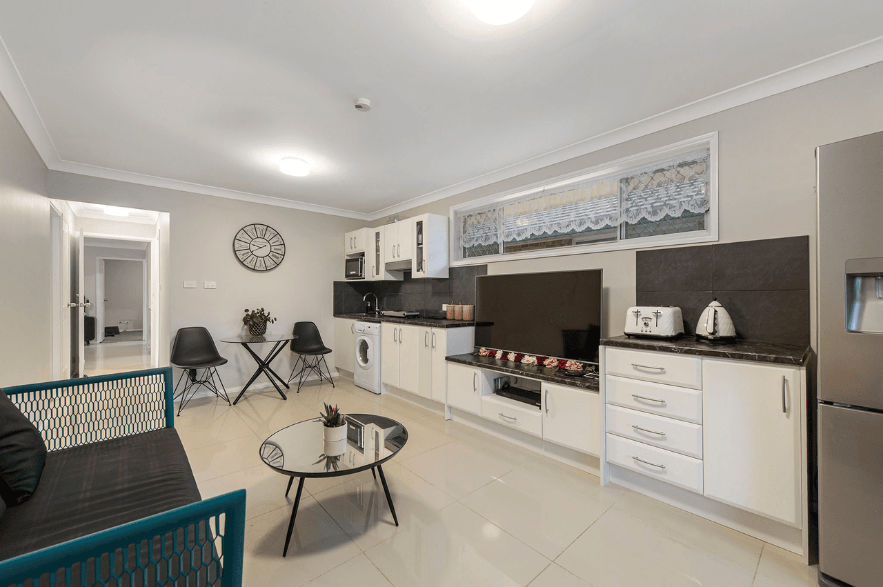 39B Newmarket Grove, PORT MACQUARIE, NSW 2444