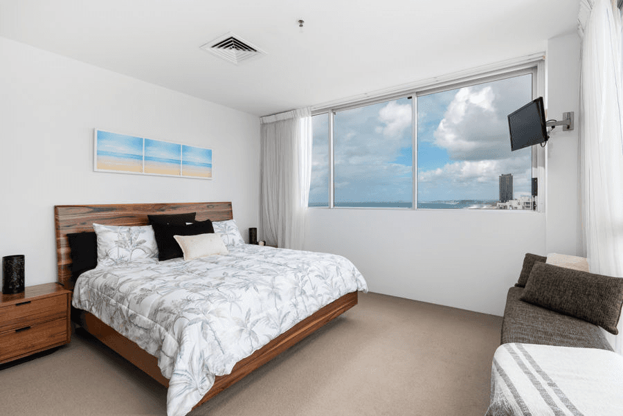 2701/159 Old Burleigh Road, BROADBEACH, QLD 4218