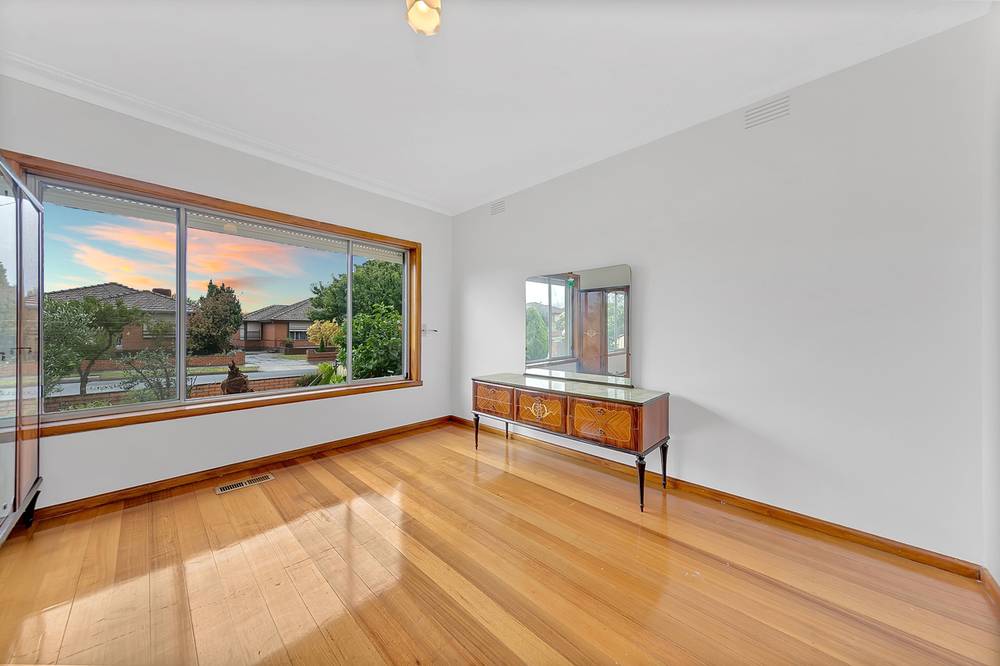 19 Quandong Street, THOMASTOWN, VIC 3074