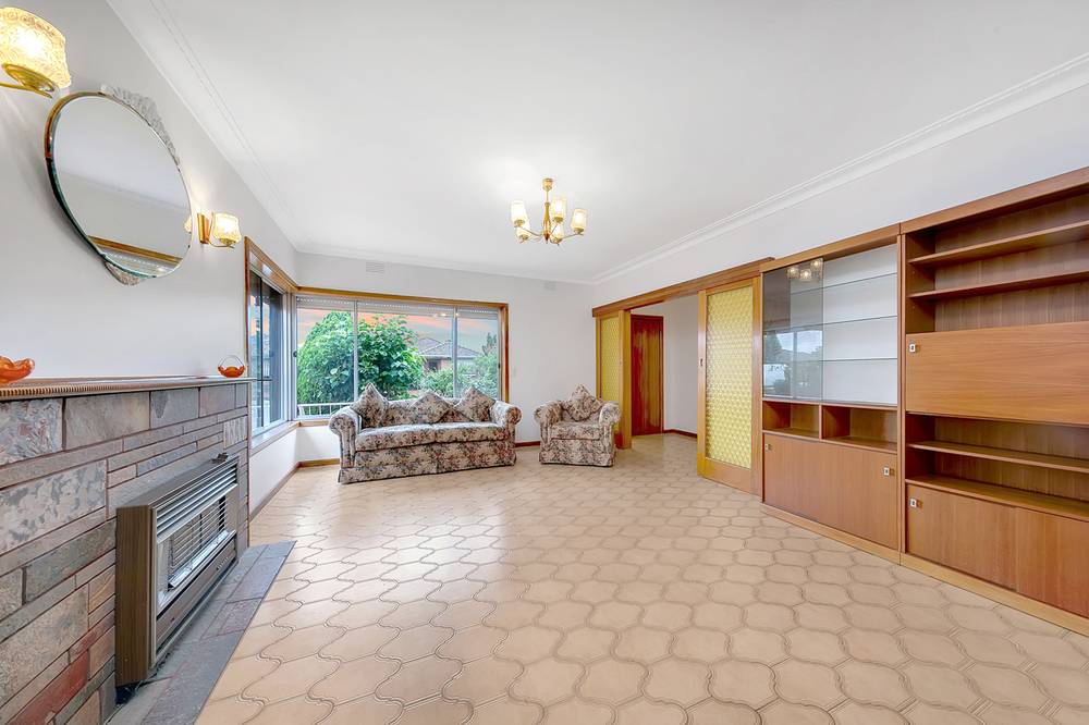 19 Quandong Street, THOMASTOWN, VIC 3074