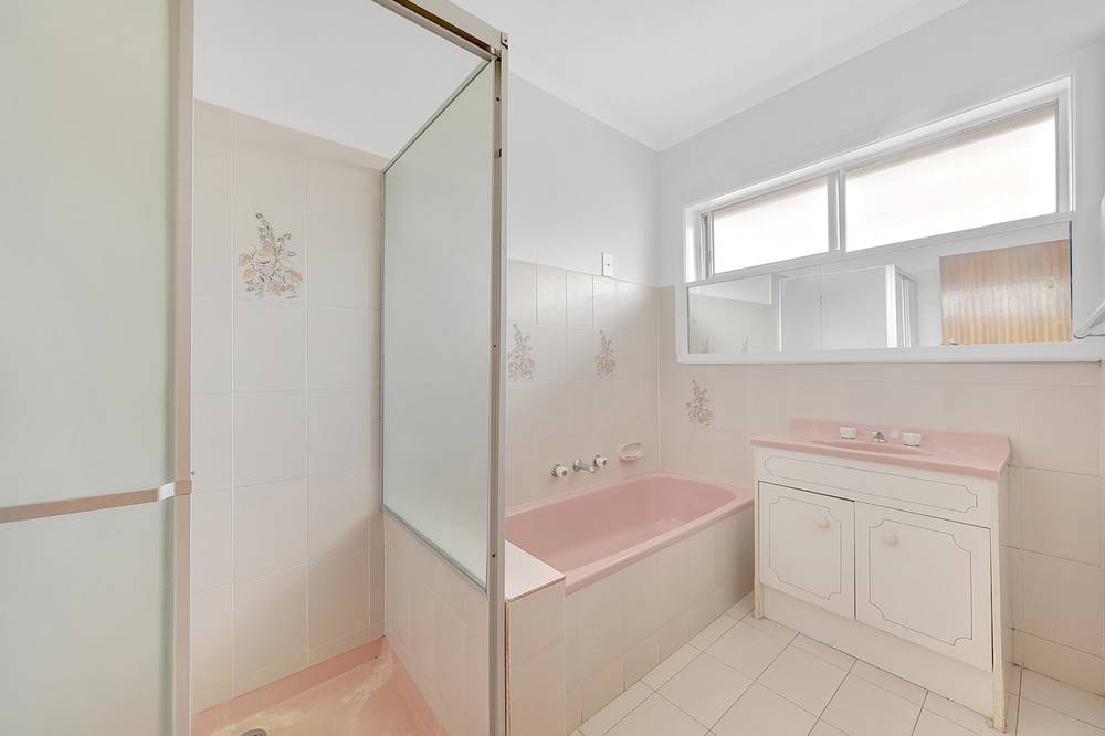 19 Quandong Street, THOMASTOWN, VIC 3074