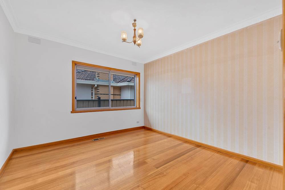 19 Quandong Street, THOMASTOWN, VIC 3074