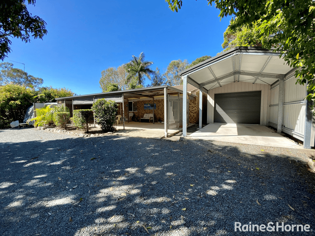 18 Beagle Avenue, COOLOOLA COVE, QLD 4580
