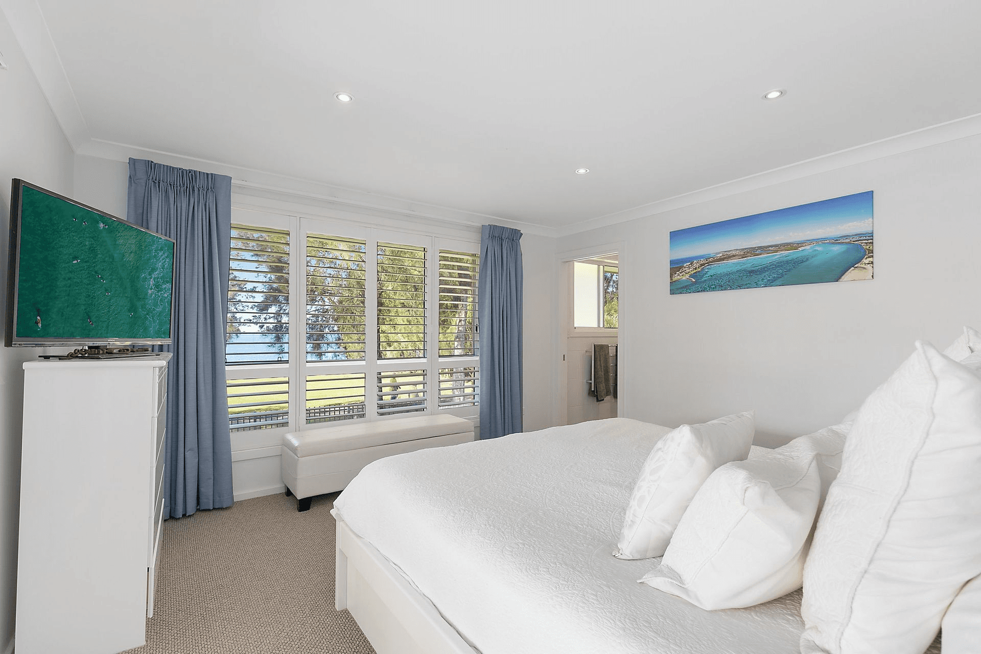 359 Lakedge Avenue, Berkeley Vale, NSW 2261