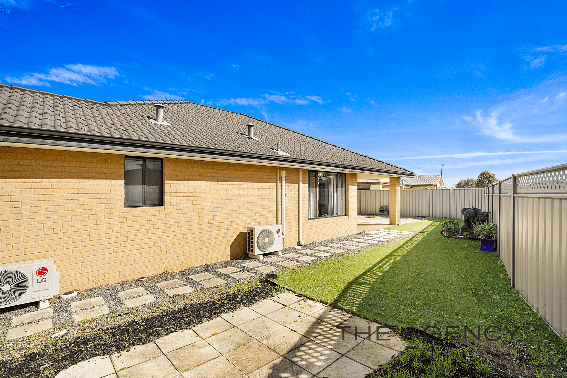 2 Taunton Mews, Leda, WA 6170