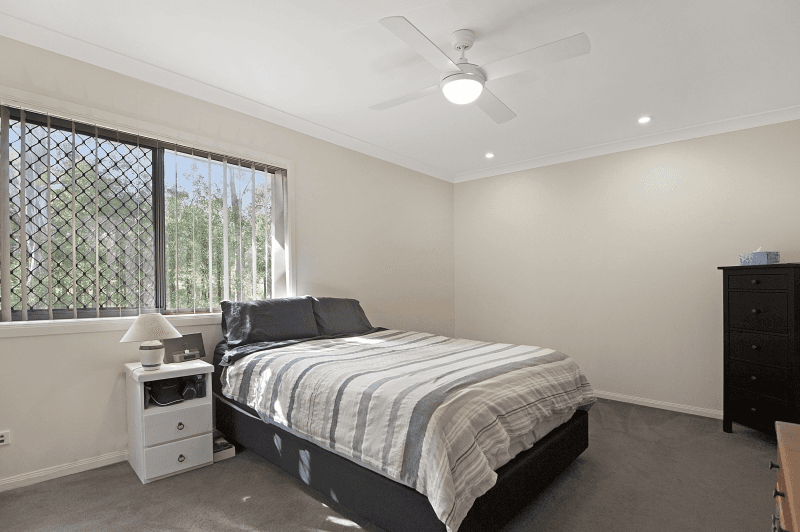 2/5 Pine Valley Drive, Joyner, QLD 4500