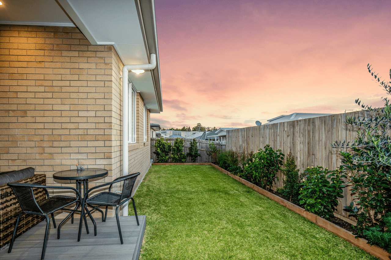 14 Village Boulevard, PIMPAMA, QLD 4209