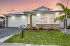 14 Village Boulevard, PIMPAMA, QLD 4209
