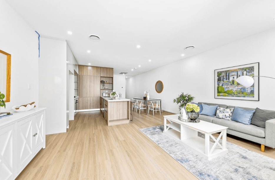 10 KAUS CIRCUIT, BOX HILL, NSW 2765