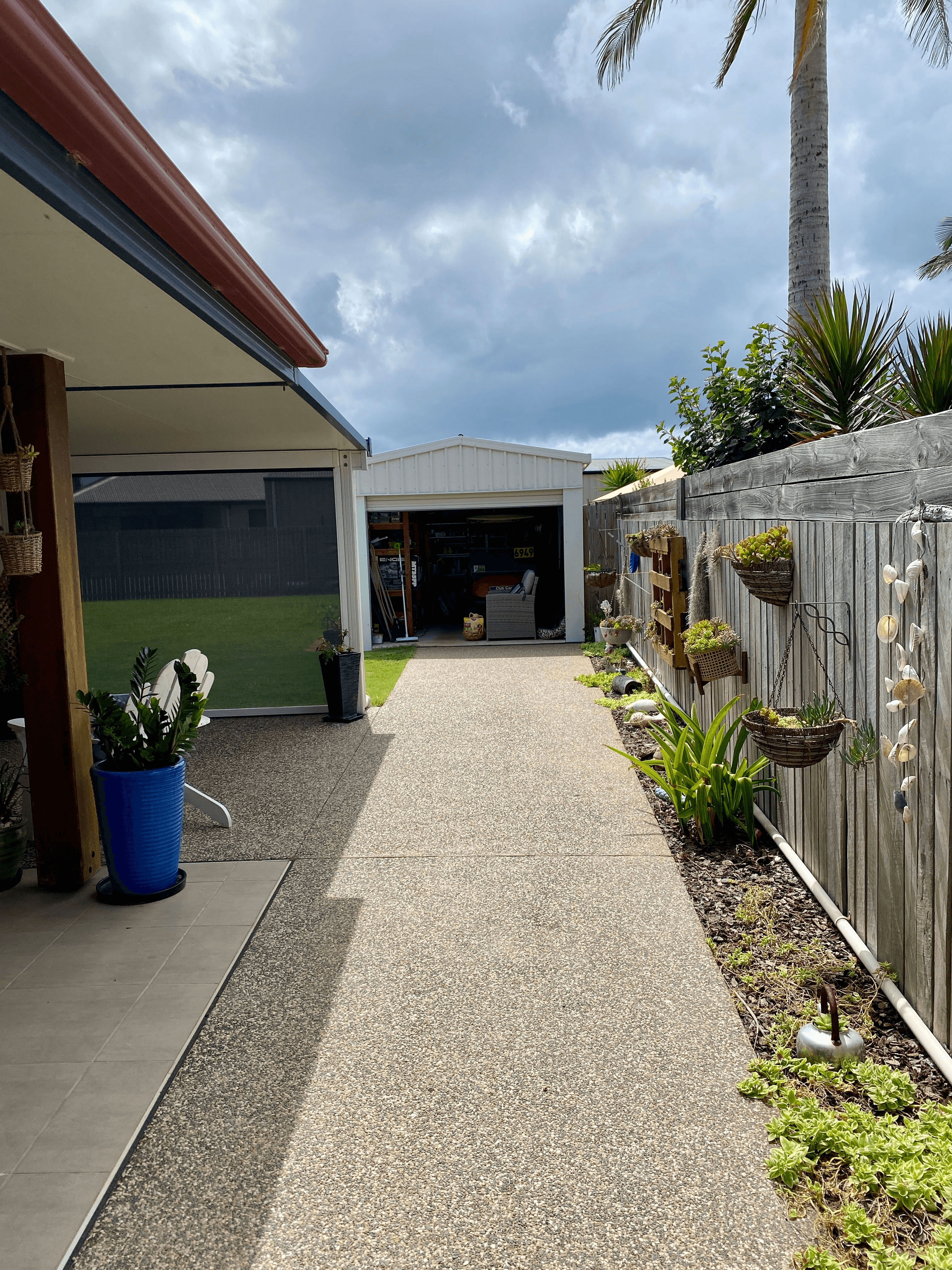 UNIT 2/151 LOGAN ROAD, INNES PARK, QLD 4670