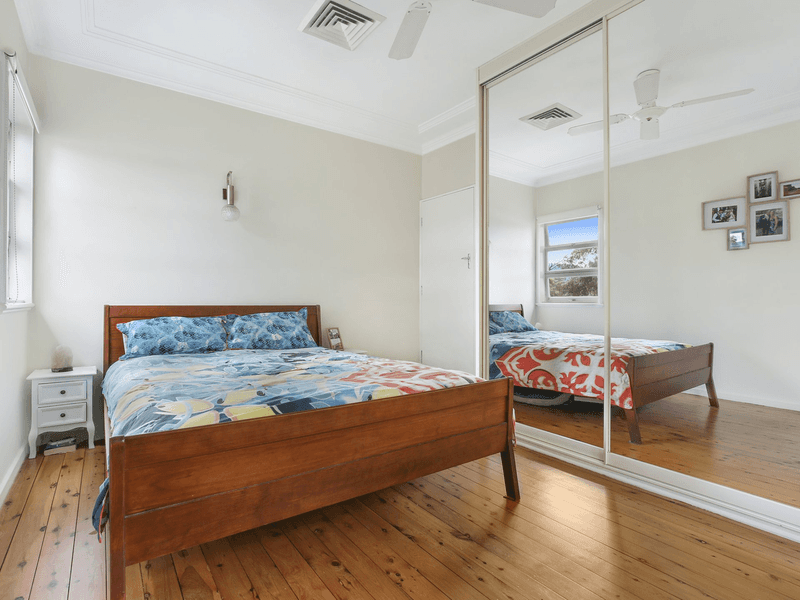 105 Heaslip Street, MANGERTON, NSW 2500