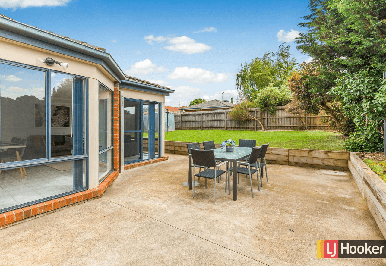 7 Scott Crescent, WALLAN, VIC 3756