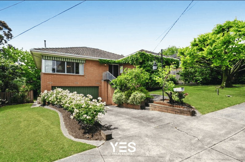 12 Wadham Parade, MOUNT WAVERLEY, VIC 3149