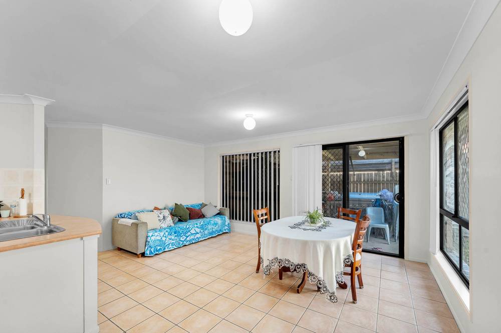 16 Birkenhead Crescent, Forest Lake, QLD 4078