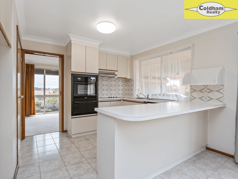 12 McCombe Avenue, SAMSON, WA 6163